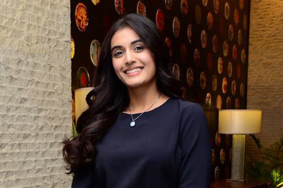 Divyansha-Kaushik-at-Majili-Success-Meet